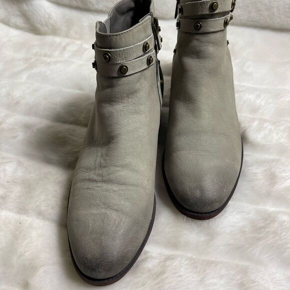 Halogen leather gray ankle boots with side zipper antique tone studs siz… - Picture 3 of 12